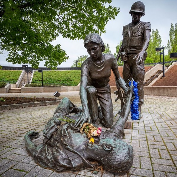 Bronze Soldier Statue Sculpture