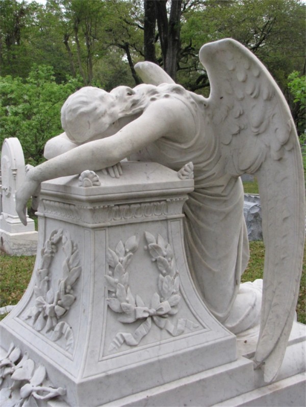 Weeping Angel Headstone Sculpture