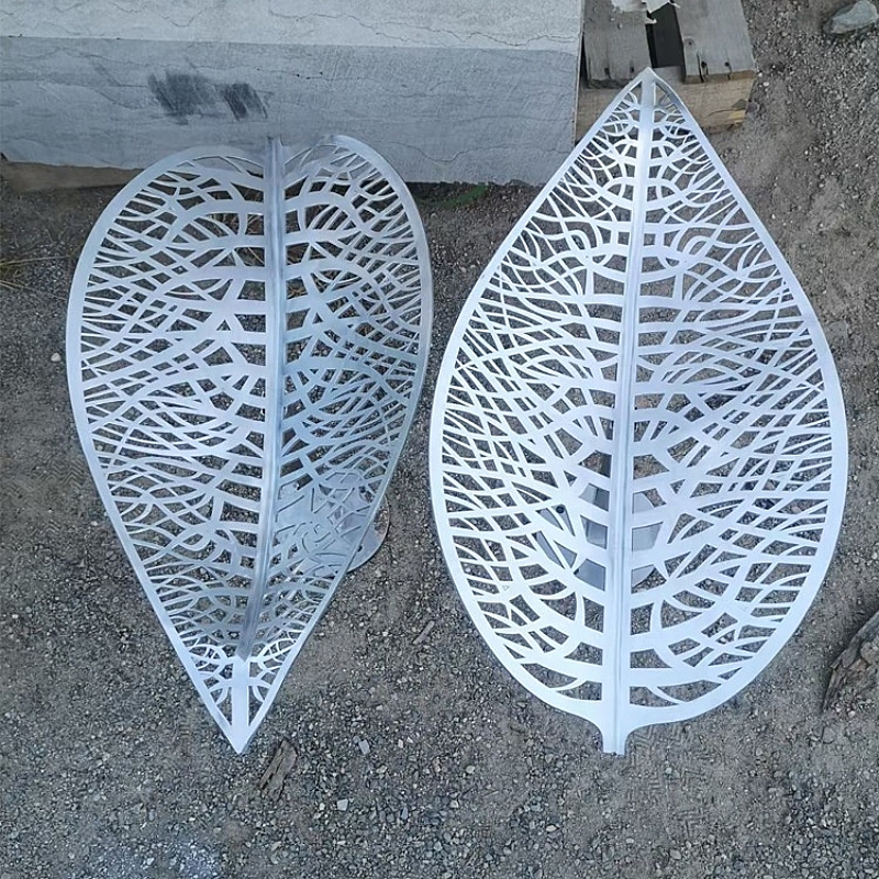 Hollow Stainless Steel Leaf Sculpture