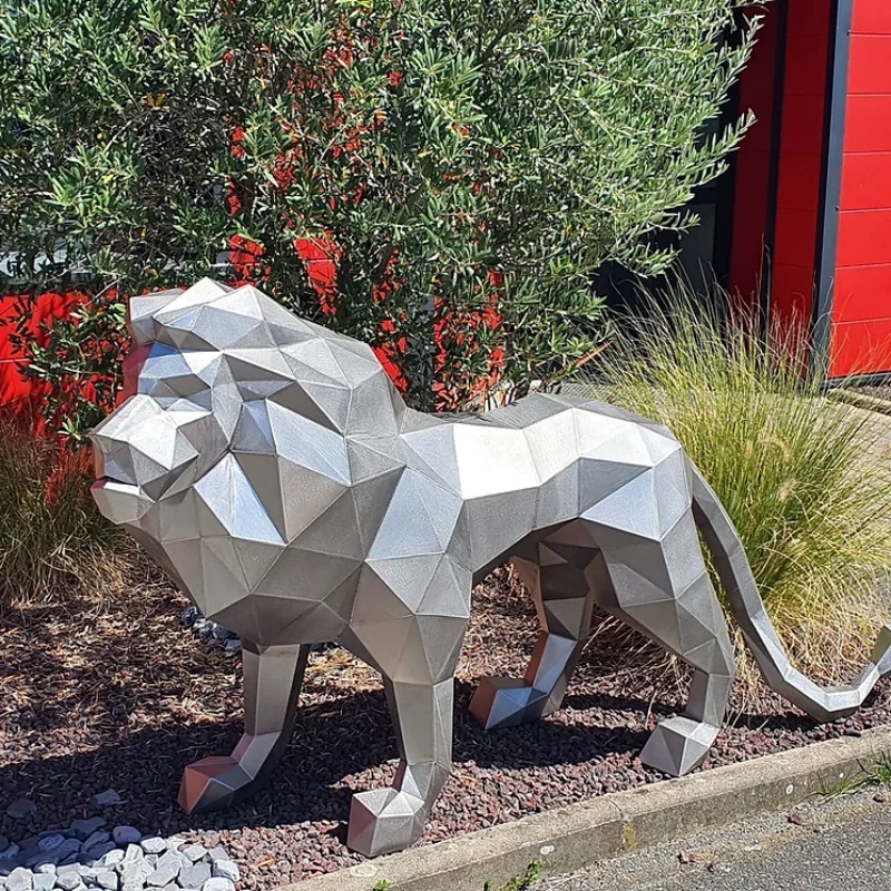  me<x>tal Life Size Animal Statue Custom Stainless Steel Geometry Lion Sculpture